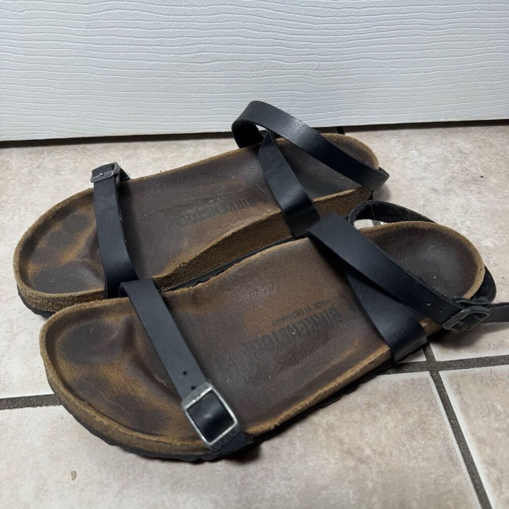 Birkenstock Daloa Sandals Black Leather Women’s Size 38 7/7.5 US Casual Beach